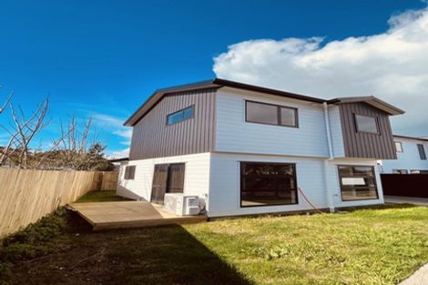 Photo of property in 2/2 Smiths Avenue, Papakura, 2110
