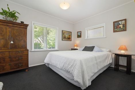 Photo of property in 5 Vectis Road, Hillcrest, Hamilton, 3216