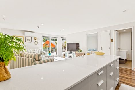 Photo of property in 107/25 Bute Road, Browns Bay, Auckland, 0630