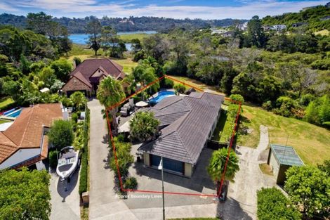 Photo of property in 12 Samuel Cross Place, Greenhithe, Auckland, 0632