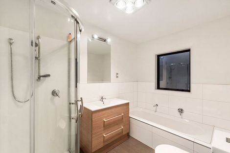 Photo of property in 5 Teatree Close, Huntington, Hamilton, 3210