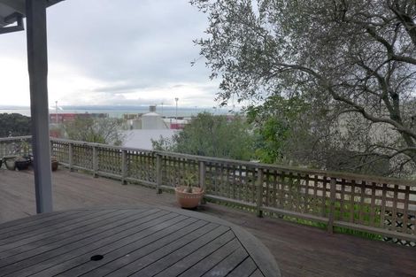 Photo of property in 13 Hornsey Road, Bluff Hill, Napier, 4110