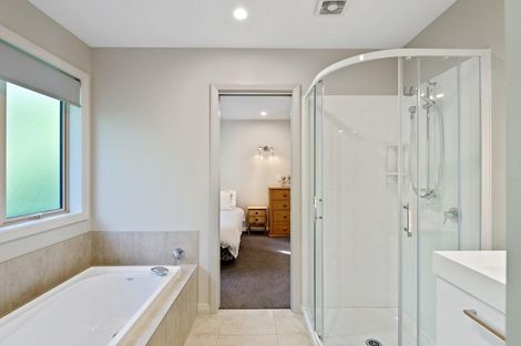 Photo of property in 38 Millhill Lane, Huntsbury, Christchurch, 8022