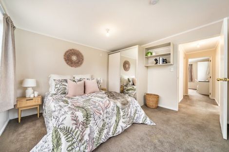 Photo of property in 10 Mchattie Lane, Clouston Park, Upper Hutt, 5018