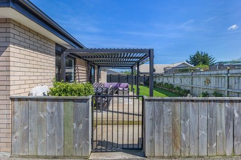 Photo of property in 100a Queen Street West, Levin, 5510