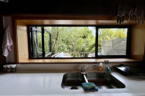 Photo of property in 2/69 Saddleback Rise, Murrays Bay, Auckland, 0630