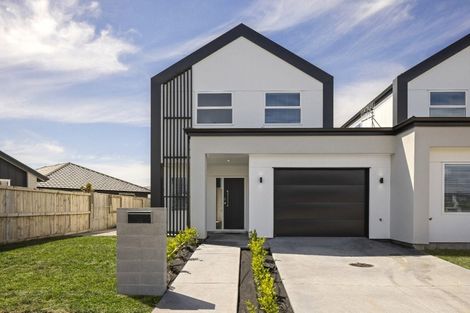 Photo of property in 11 Bill Miller Drive, Papamoa, 3118