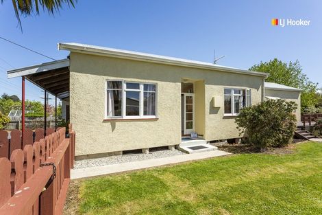 Photo of property in 237 Gladstone Road North, Mosgiel, 9024
