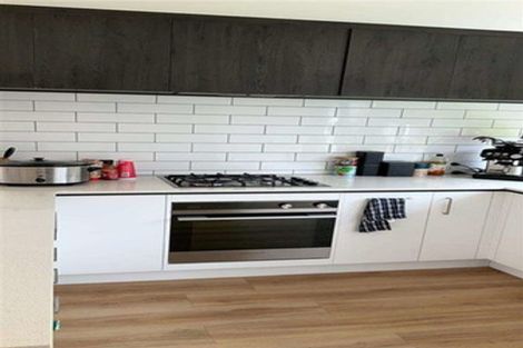 Photo of property in 7 Desert Gold Lane, Wallaceville, Upper Hutt, 5018