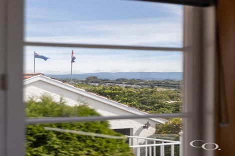 Photo of property in 15 Otumoetai Road, Judea, Tauranga, 3110