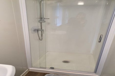 Photo of property in 10a York Place, Cannons Creek, Porirua, 5024