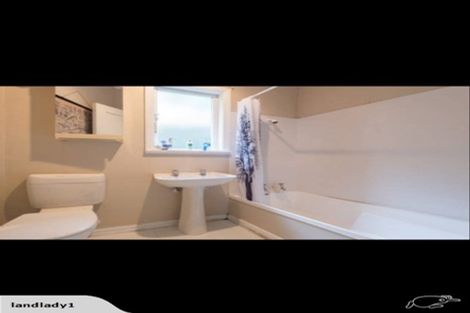 Photo of property in 103 Mortimer Terrace, Brooklyn, Wellington, 6021