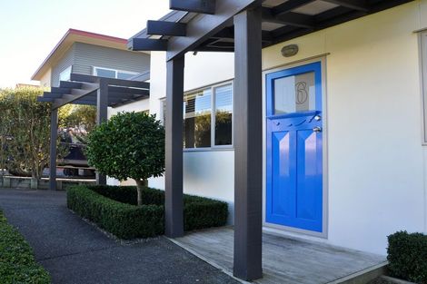Photo of property in 16 Ocean View Road, Waihi Beach, 3611