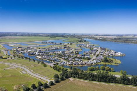 Photo of property in 199 Lake Hood Drive, Huntingdon, Ashburton, 7774