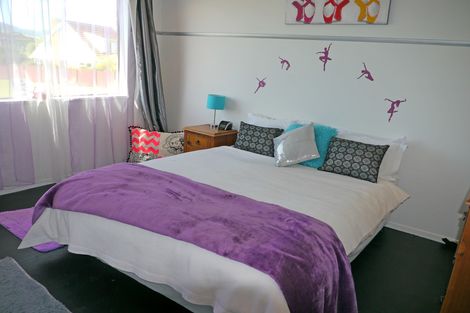 Photo of property in 13 Windsor Place, Mosgiel, 9024