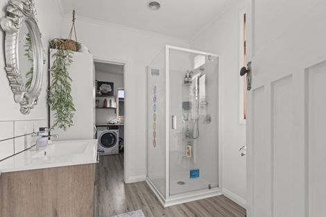 Photo of property in 143 Broadway, Marton, 4710