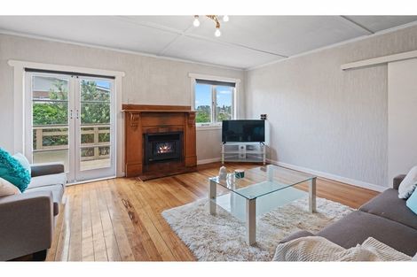 Photo of property in 42 Station Road, Te Kamo, Whangarei, 0112