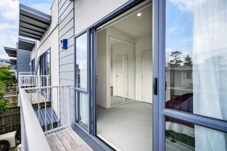 Photo of property in 18/8 Soljak Place, Mount Albert, Auckland, 1025