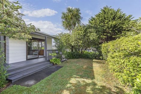 Photo of property in 53 Albatross Close, Whitby, Porirua, 5024
