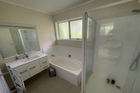 Photo of property in 18 St Peters Street, Northcote, Auckland, 0627