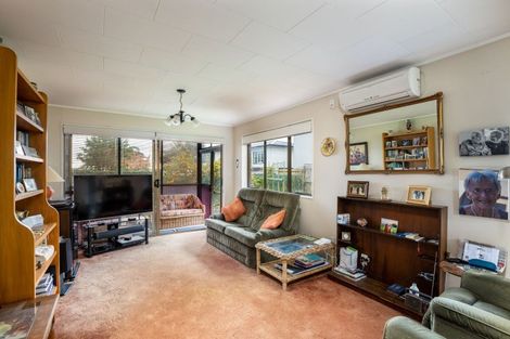 Photo of property in 71a Eliot Street, New Plymouth, 4310