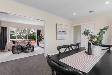 Photo of property in 40 Wharepaina Crescent, Springfield, Rotorua, 3015