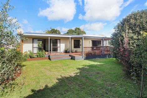 Photo of property in 39 Stevenson Road, Clarks Beach, 2122