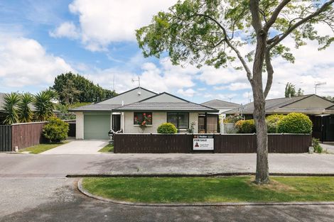 Photo of property in 4 Mcarthur Street, Terrace End, Palmerston North, 4410