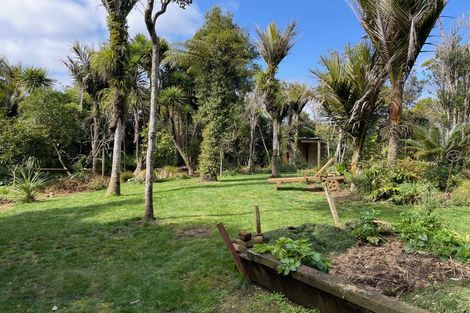 Photo of property in 115-117 Anawhata Road, Anawhata, Auckland, 0772