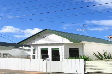 Photo of property in 91 Te Wharepouri Street, Berhampore, Wellington, 6023