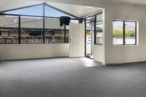 Photo of property in 62 Beach Road, Pahurehure, Papakura, 2113