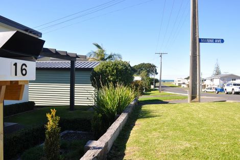 Photo of property in 16 Ocean View Road, Waihi Beach, 3611