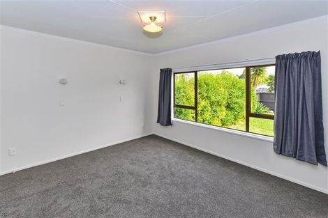 Photo of property in 52 Rosella Road, Mangere East, Auckland, 2024