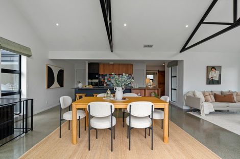 Photo of property in 19 Prestbury Grove, Churton Park, Wellington, 6037