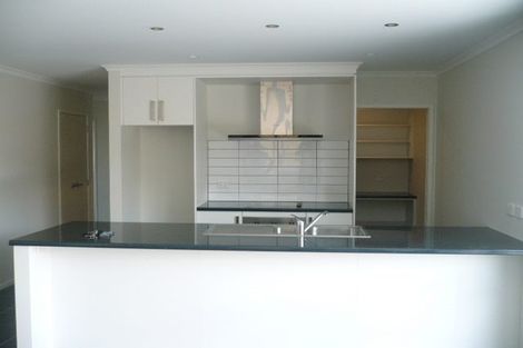 Photo of property in 16 Millbrae Place, Pokeno, 2402