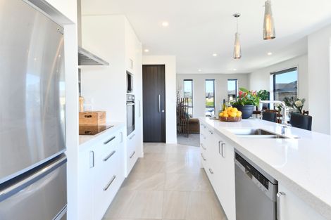 Photo of property in 7 Piata Street, Papamoa Beach, Papamoa, 3118