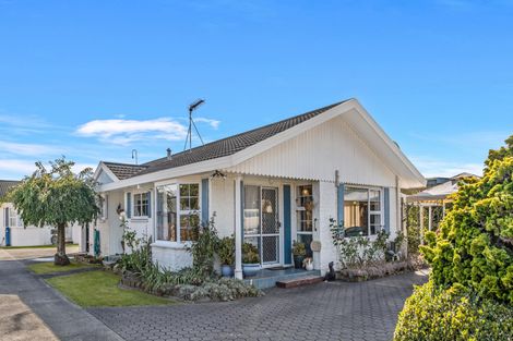 Photo of property in 71 Studholme Street, Morrinsville, 3300