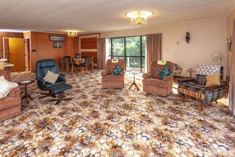 Photo of property in 215 Paku Drive, Tairua, 3508