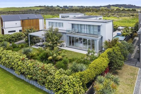 Photo of property in 114 Mangatawhiri Road, Omaha, Warkworth, 0986