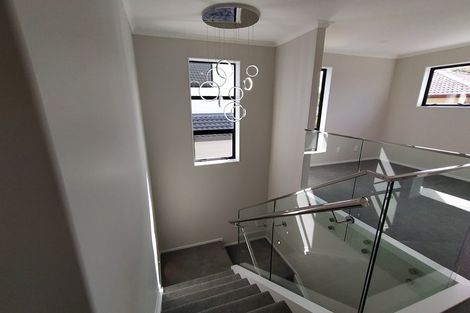 Photo of property in 43c Line Road, Glen Innes, Auckland, 1072