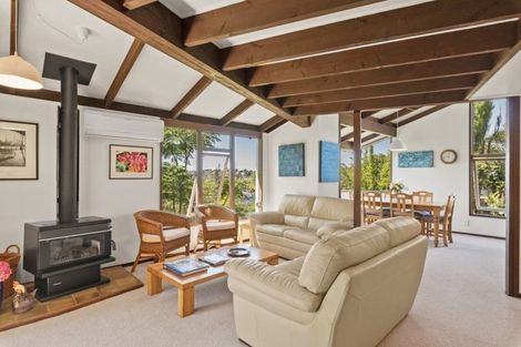 Photo of property in 18 Amante Crescent, Mairangi Bay, Auckland, 0630