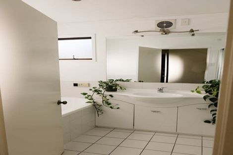 Photo of property in 28b Braid Road, St Andrews, Hamilton, 3200