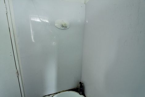 Photo of property in 21 Pohutukawa Drive, Tokoroa, 3420