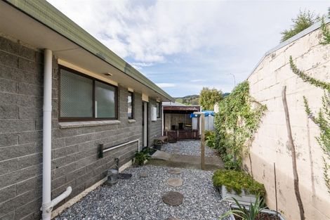 Photo of property in 2/20 Willow Avenue, Stoke, Nelson, 7011