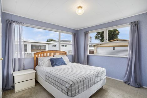 Photo of property in 37 Reelick Avenue, Pakuranga Heights, Auckland, 2010