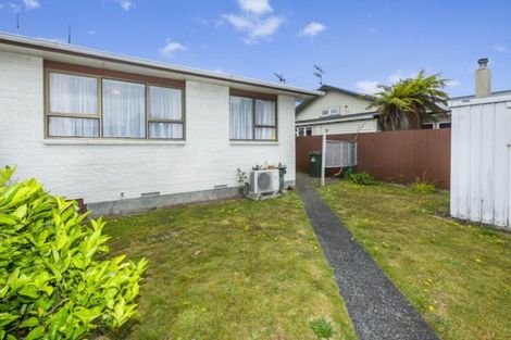 Photo of property in 1/48 Kowhai Avenue, Ebdentown, Upper Hutt, 5018