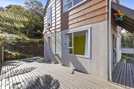 Photo of property in 1/15a Glen Road, Stokes Valley, Lower Hutt, 5019
