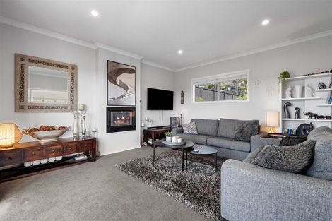 Photo of property in 15 Valley View Way, Bethlehem, Tauranga, 3110