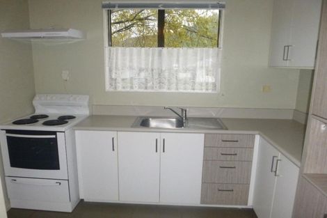 Photo of property in 62a Gemstone Drive, Birchville, Upper Hutt, 5018