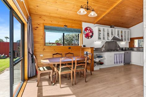 Photo of property in 13a Ross Street, Otane, 4202